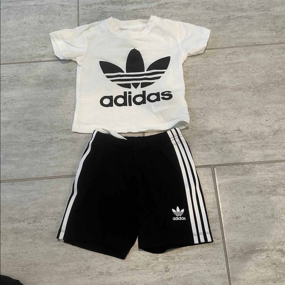 12 - 18 Months Bundle of Boy Clothes - Picture 2 of 3